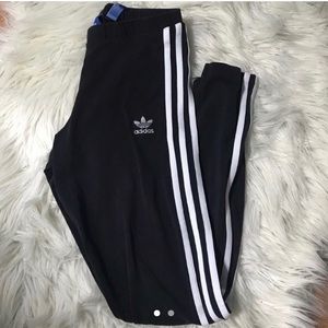 Adidas 3 stripe leggings
